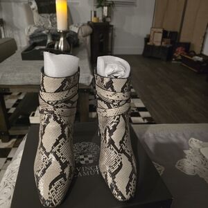 Snakeskin Pattern Ankle Boots